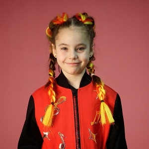 Лиза Глебова